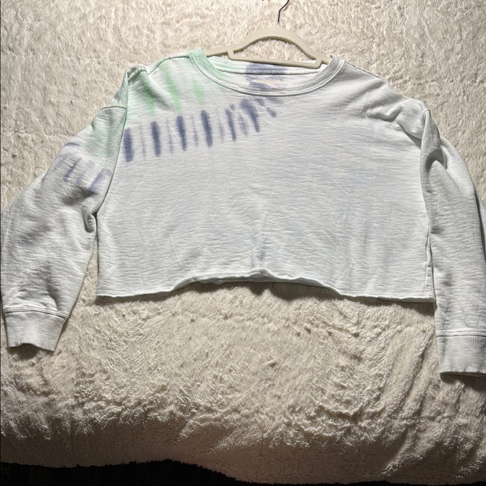 EUC Lucky Brand Size S Cropped Sweatshirt